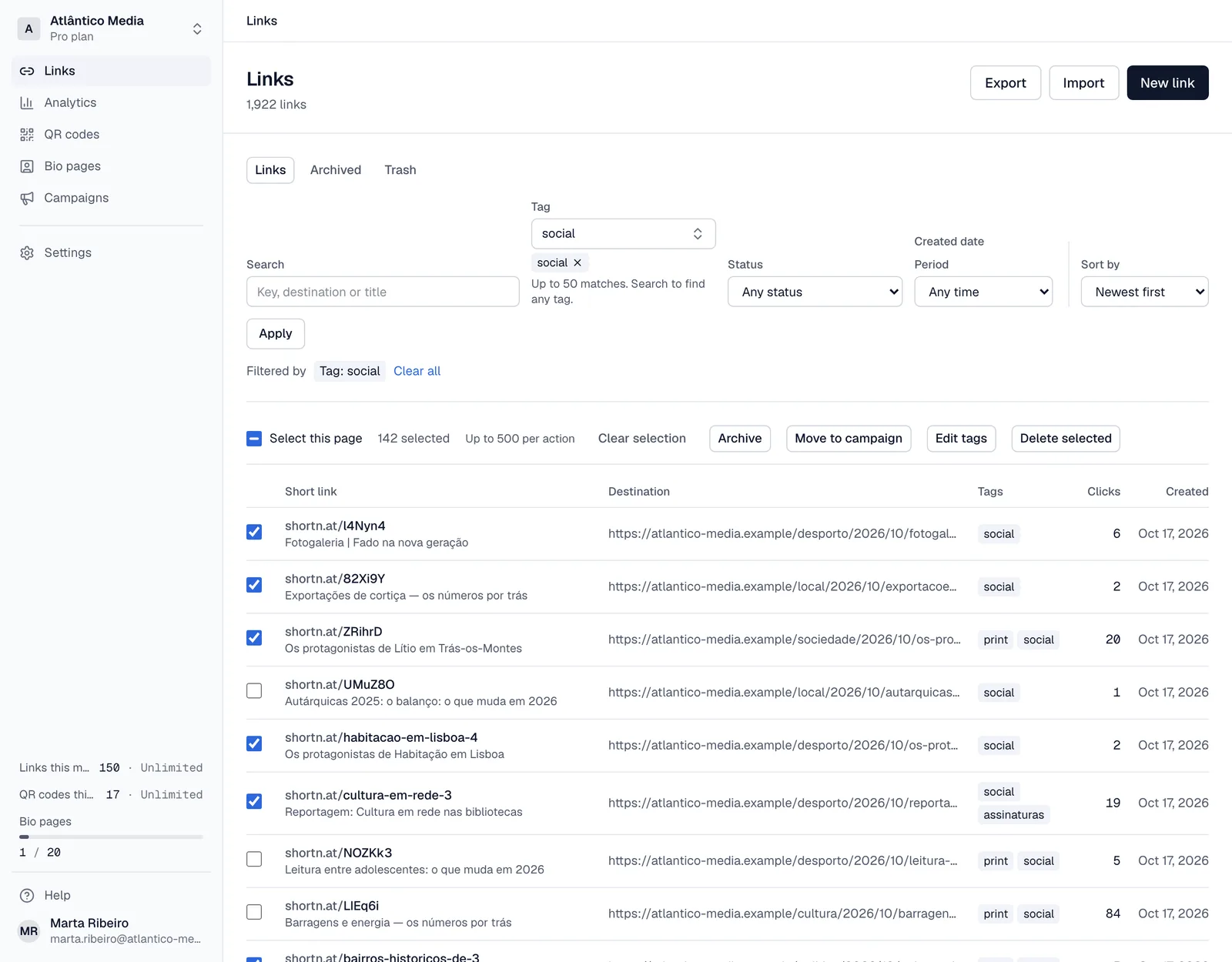 The links list with a tag filter applied and links selected across several pages